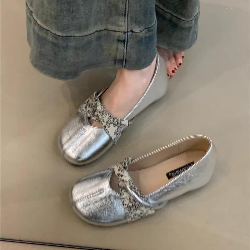 

Women s Retro Mary Jane Shoes 2025Spring French Elegant Round Toe Increased Height Single Shoe Girls Fashion Dress Shallow Shoes 39