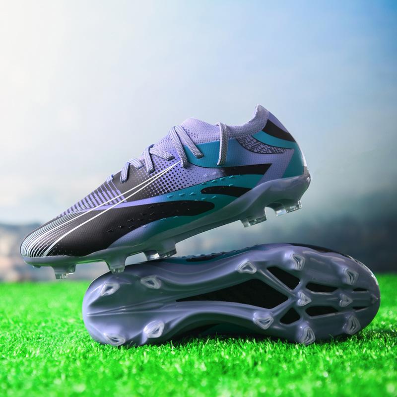 New low-top football shoes Boys' students' long nails World Cup broken nails grass game training football shoes