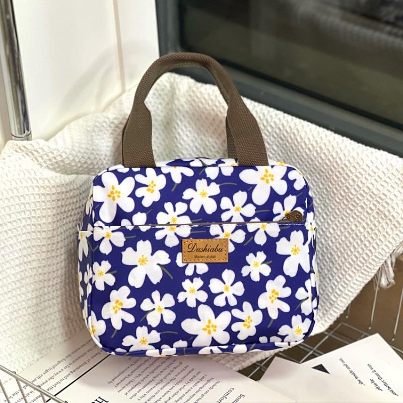 New waterproof, oil-proof and thermal insulation portable lunch box bag, commuter lunch bag, bento bag, mommy bag, student bowl bag.