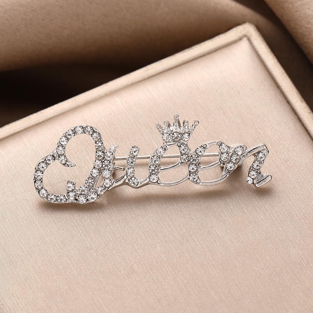 Fashion Queen Elegant Rhinestone Letter Brooch - Korean Style, Anti-Exposure, Simple Alloy Design