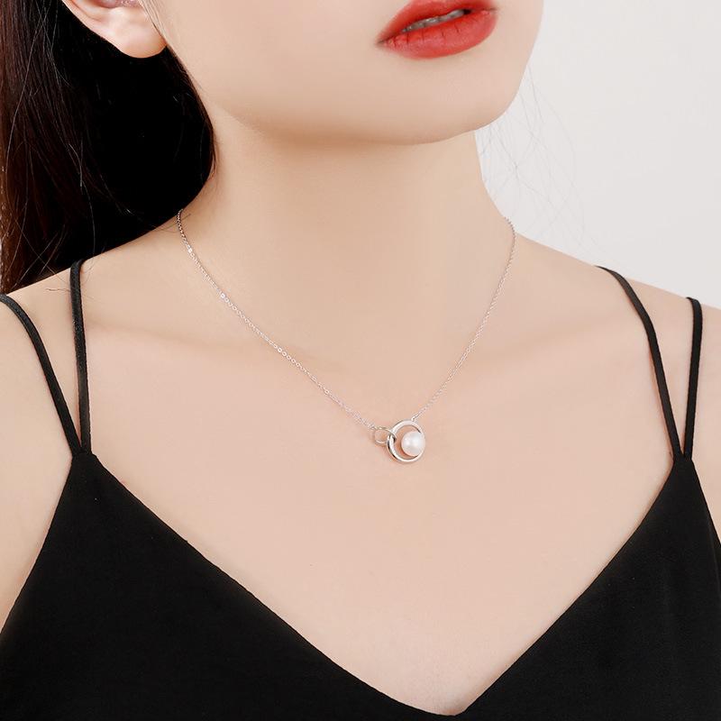S925 Sterling Silver Freshwater Pearl Necklace for Women with Interlocking Rings Design