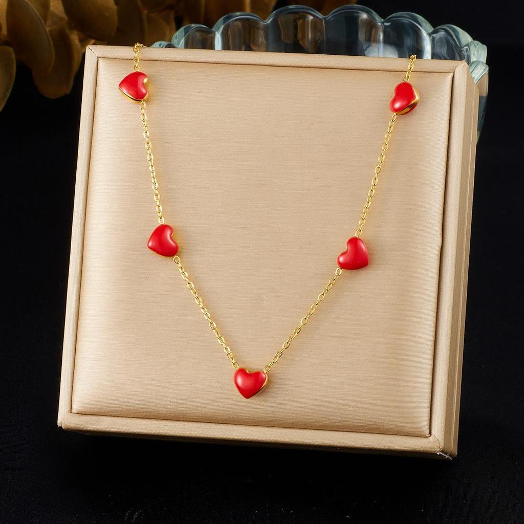 Niche Light Luxury Red Heart Pendant Set: Gold-Plated Stainless Steel Jewelry
