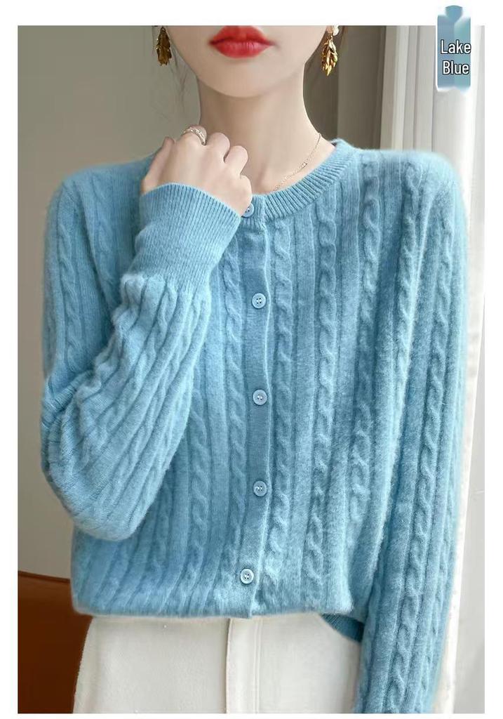 Women's Classic Cable Knit Cardigan: Old Money Style, Solid Color, Long Sleeve, Round Neck