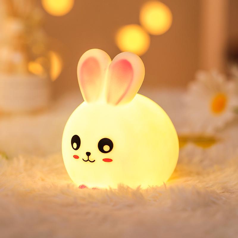 Creative Cute Pet Night Light - Animal League LED Vinyl Ornament