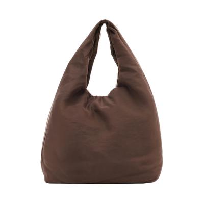 Kadın çantaları – Geniş Çantalar