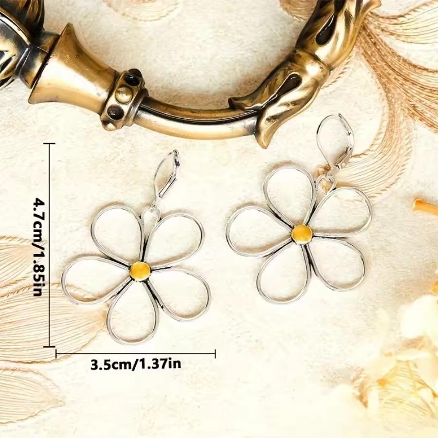 Good Hanging for Women's Daily Casual Birthday Party Hollow Flower Earrings Retro Jewelry Gifts Bohemian Style