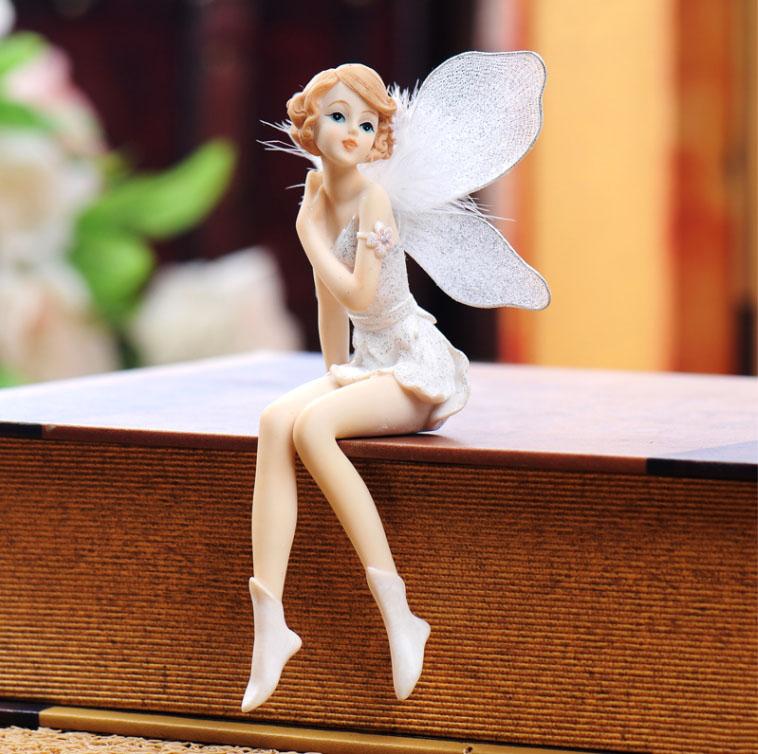 European Cute Elf Girls Resin Angel Figurines Office Desk Fairy Statue KTV Bar Ornaments Decor Home Furnishing Decoration Crafts