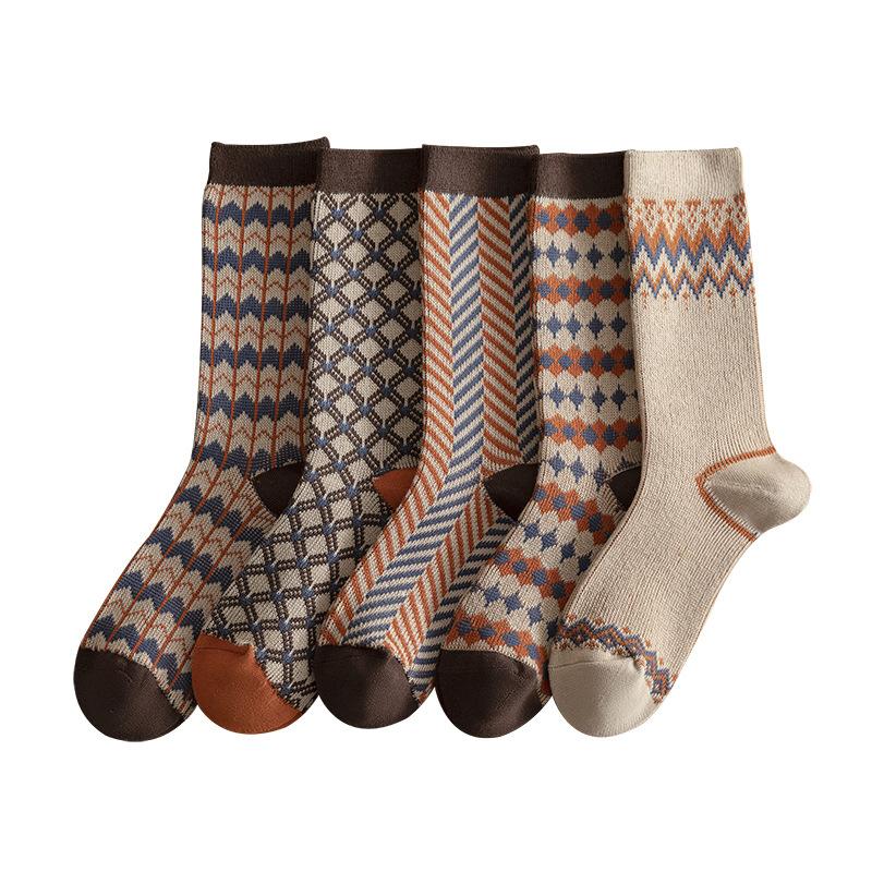Autumn Winter Brown Mid Length Socks Fashion Grid Pattern Retro Fashion Mid Tube Sock Sweat Absorbing and Breathable Cotton Sock