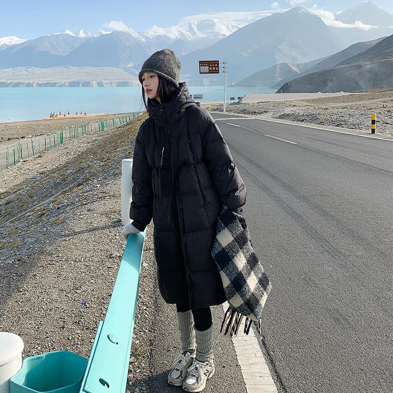 Korean version of the big quilt thickened new loose down padded jacket for the winter of 2025 Women's long over-the-knee cotton jacket