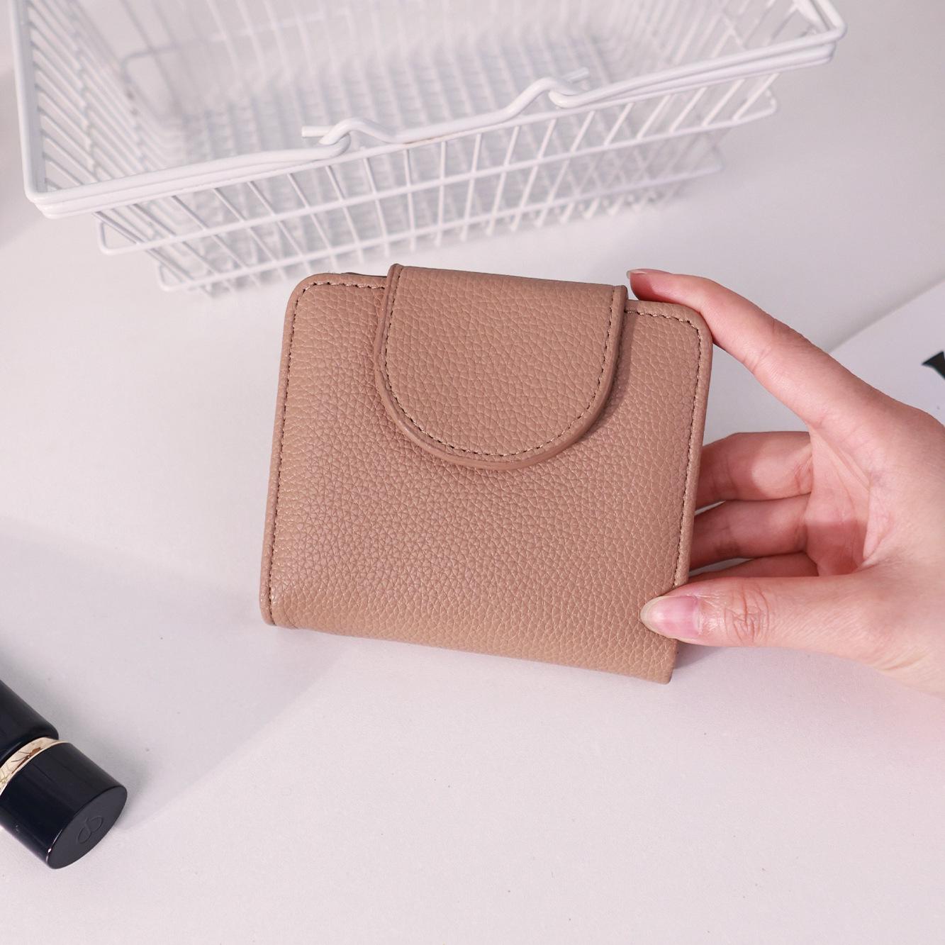 

Женский минималистичный кошелек в корейском стиле, цвет дофамина, держатель большой вместимости для нескольких карт 11X2X9.8 cm хаки