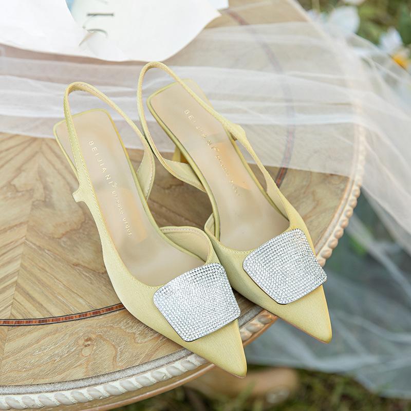 

Temperament Light yellow bag head sandals women s sheepskin pointed back strap stiletto high heels outer wear 39 светло-желтого