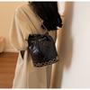 Stylish 2023 New Autumn Winter Small Fragrance Chain Bucket Bag For Women