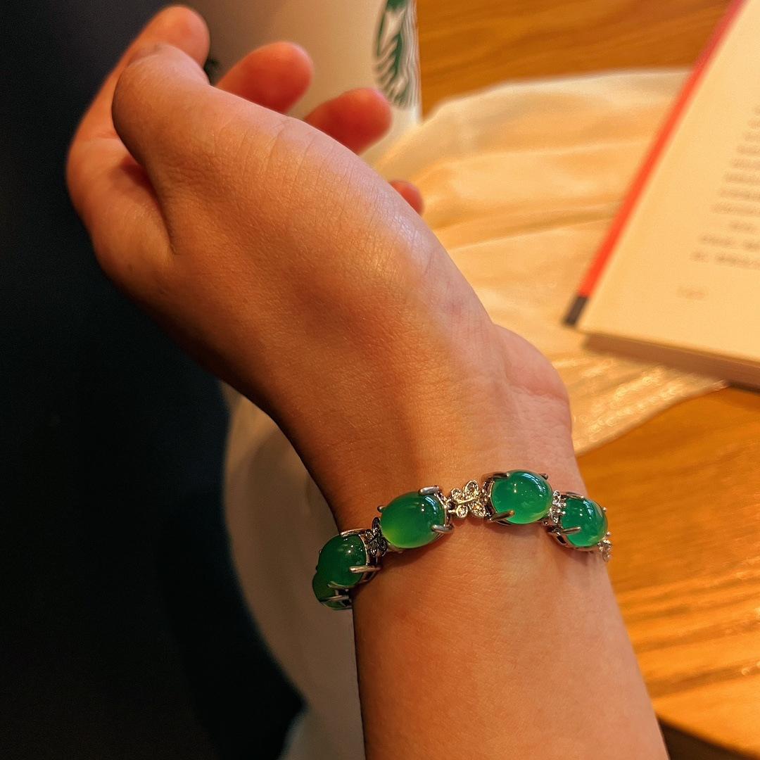 

Full Green Yang Green Natural Agate Green Chalcedony Bracelet Women S Opening Slightly Inlaid, Real Shot Fidelity