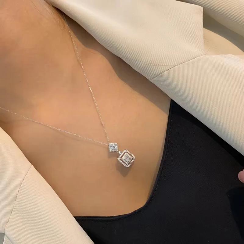 Huitan Charming Delicate Pendant Necklace for Women Graceful Brilliant Cubic Zircon Accessories Versatile Trendy Wedding