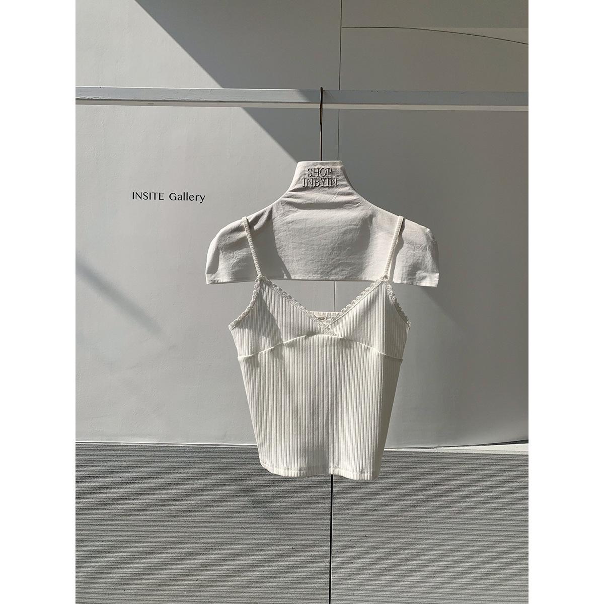 

Yi En Ou Lace V-neck Knit Camisole Slim Sleeveless Top One Size