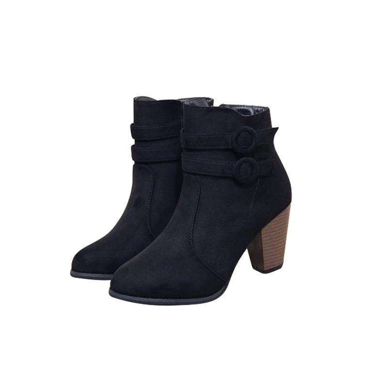 Stivaletti Corti in Pelle Scamosciata Europei e Americani con Tacco Chunky e Punta Acuta (Taglie 35-43)