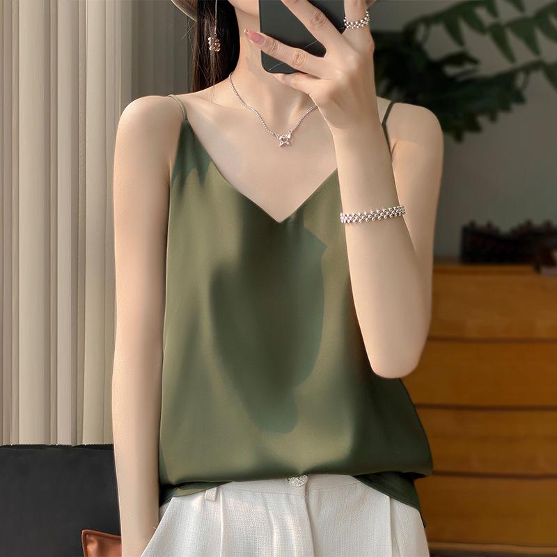 2025 Women's Solid Color V-Neck Sleeveless Camisole – Age-Defying Summer Inner Top