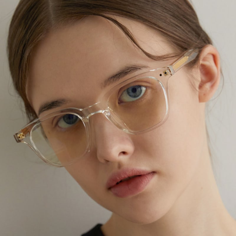 

One Brilliant Archer-OB273-Crystal FREE