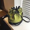 2025 Vintage Nuevo Bolso de Mujer Marrón Estilo Coreano Cordón Portátil Bandolera Bolso Cubo Bolso de Hombro Retro Cuero Gamuza Bolso de Mano