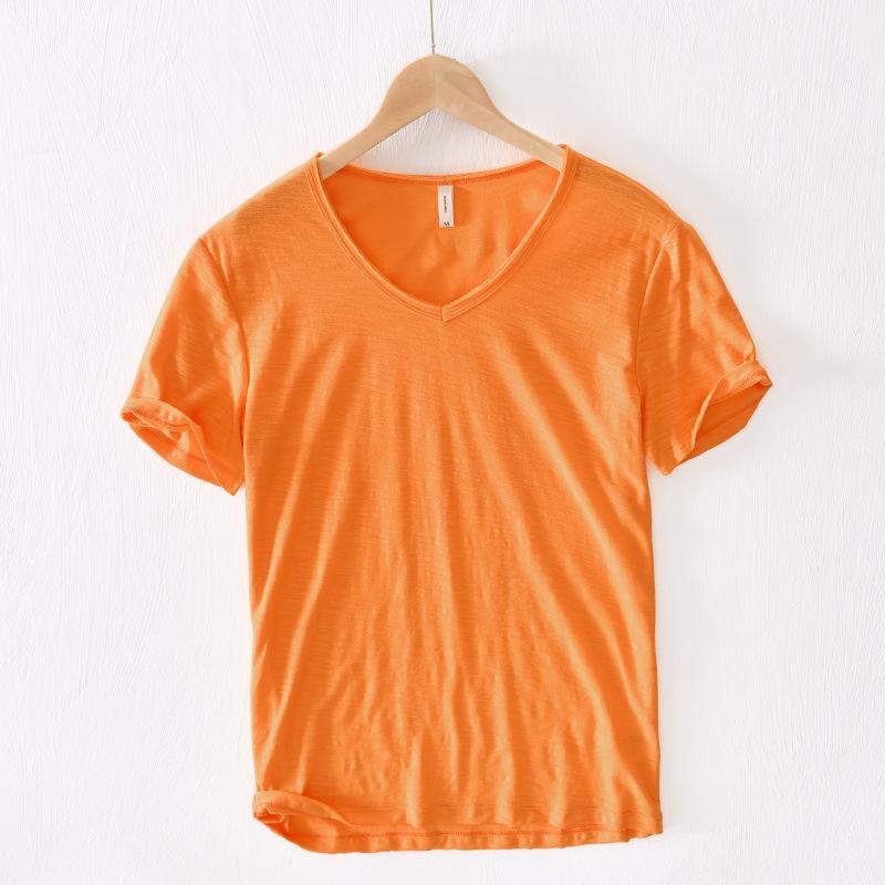 T-shirt da uomo semplice in cotone sottile traspirante slim a maniche corte T-shirt casual da uomo tinta unita a maniche corte Maglietta di base