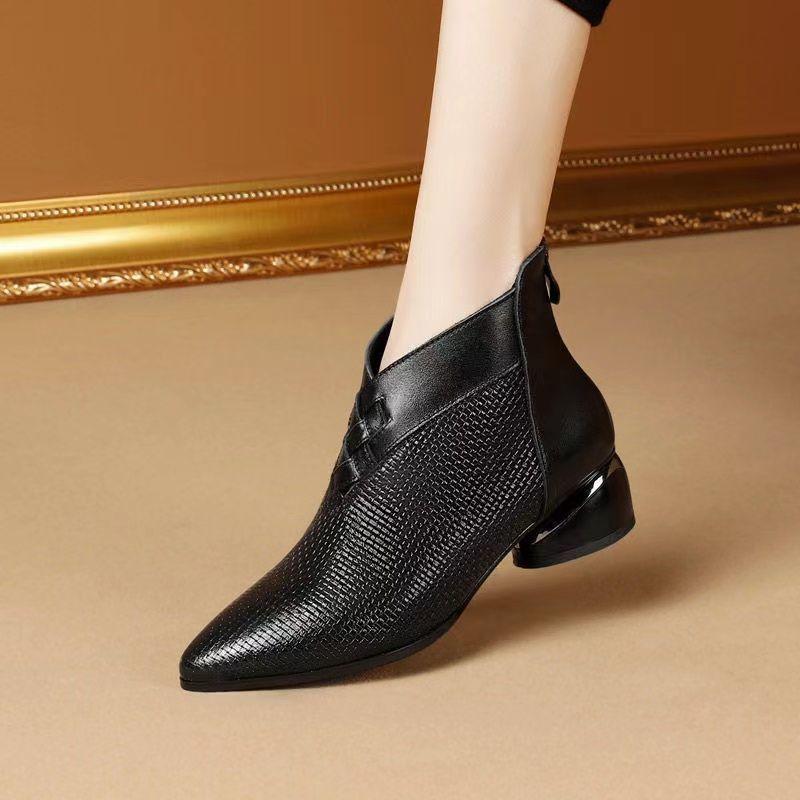 Fall/Winter New Women'S Pointed Toe Chunky Heel Ankle Boots - Patchwork Rear Zipper Booties, Fashion Boots For Mothers