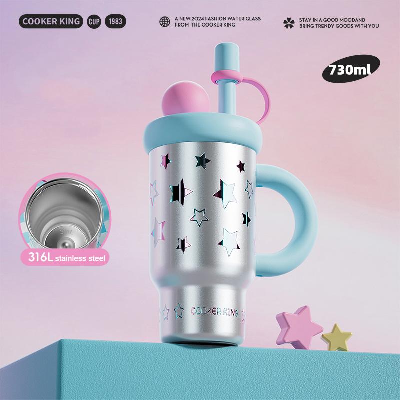 

COOKER KING Insulated Cup with Straw 316 Stainless Steel Thermos Cup with Tea strainer Leak-proof Water Bottle Hot & Cold Flask 701-800ml
