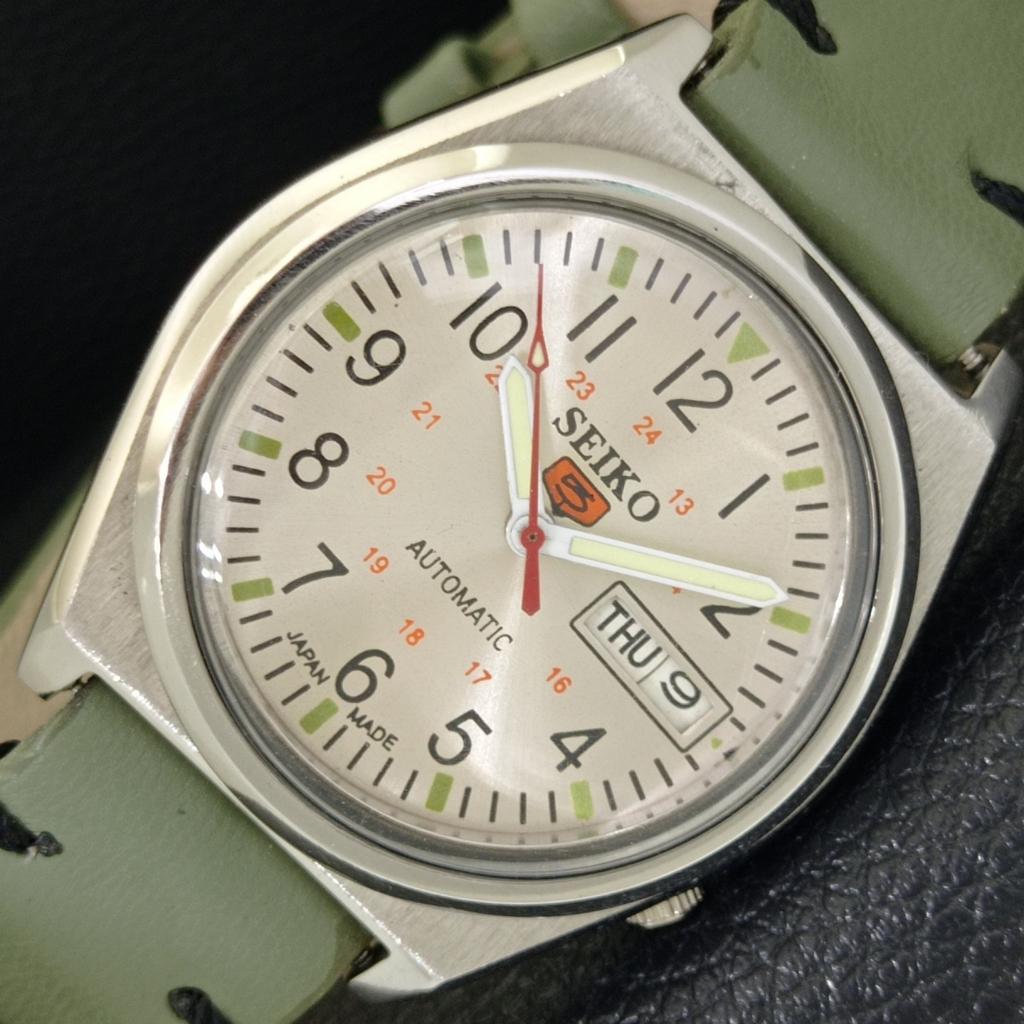 

АВТОМАТИЧЕСКИЕ ВИНТАЖНЫЕ ЧАСЫ SEIKO 5 ЯПОНИЯ 7S26A МУЖСКИЕ С СЕРЕБРИСТЫМ ЦИФЕРБЛАТОМ a702339-5 R124-a702339