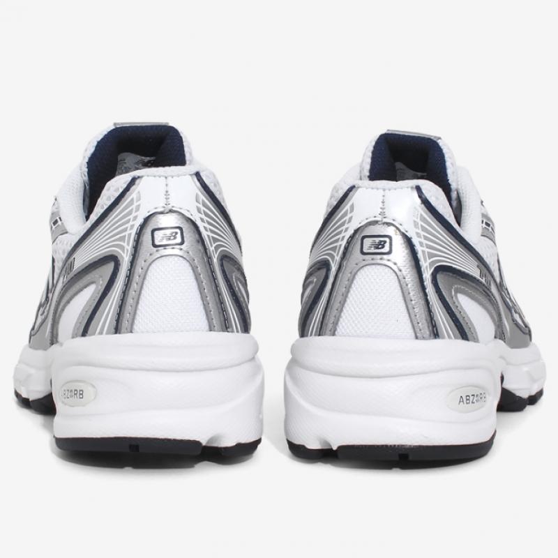 New Balance 740 Running Shoes