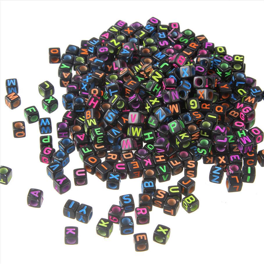 100pcs/lot Mixed Acrylic Square English Alphabet Letter Beads Charms Bracelet Necklace For DIY