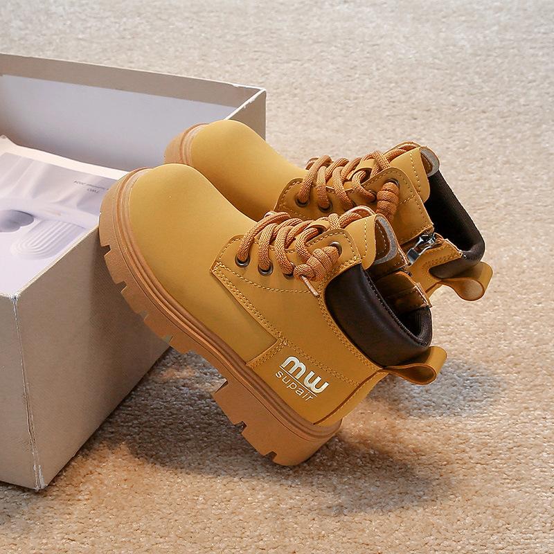 Fashion solid color children's Martin boots 2025 autumn explosion baby girl single boots versatile casual boys leather boots