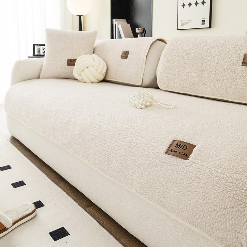

Cream Wind Lamb Wool Sofa Cushion Winter New Thickened Plush Seat Cushion Non-Slip Sofa Cover Cross-Border 70*70cm