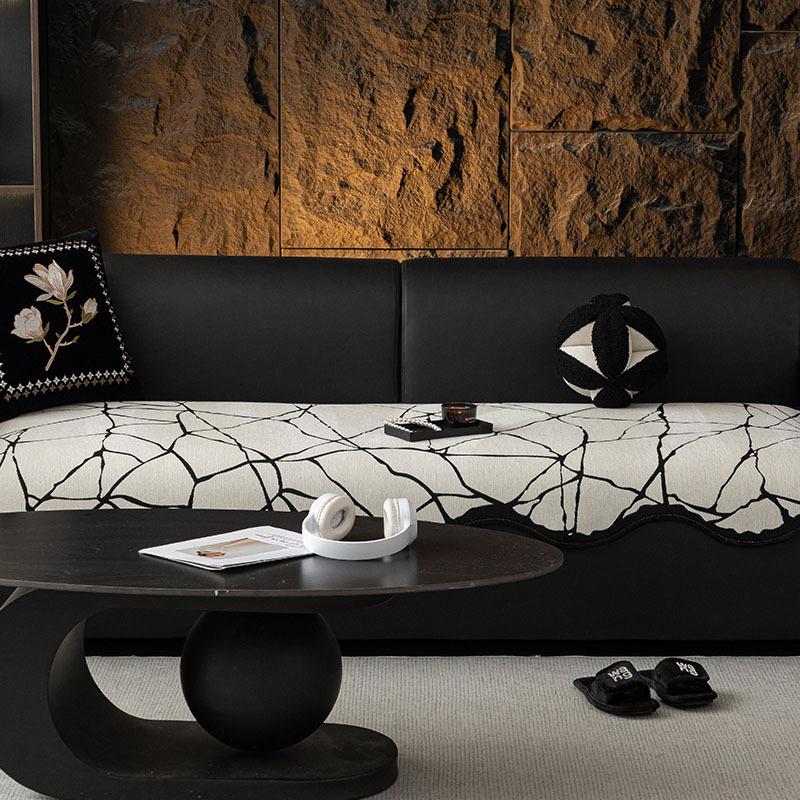 Four Seasons Universal Light Luxury Premium Leather Sofa Pad Fixed Non-Slip New Sofa Cover Towel Seat Cushion