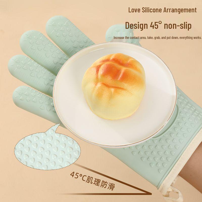 Heat-Resistant Knitted Cotton Oven Gloves: Insulated, Food-Grade, Easy-Cleaning.