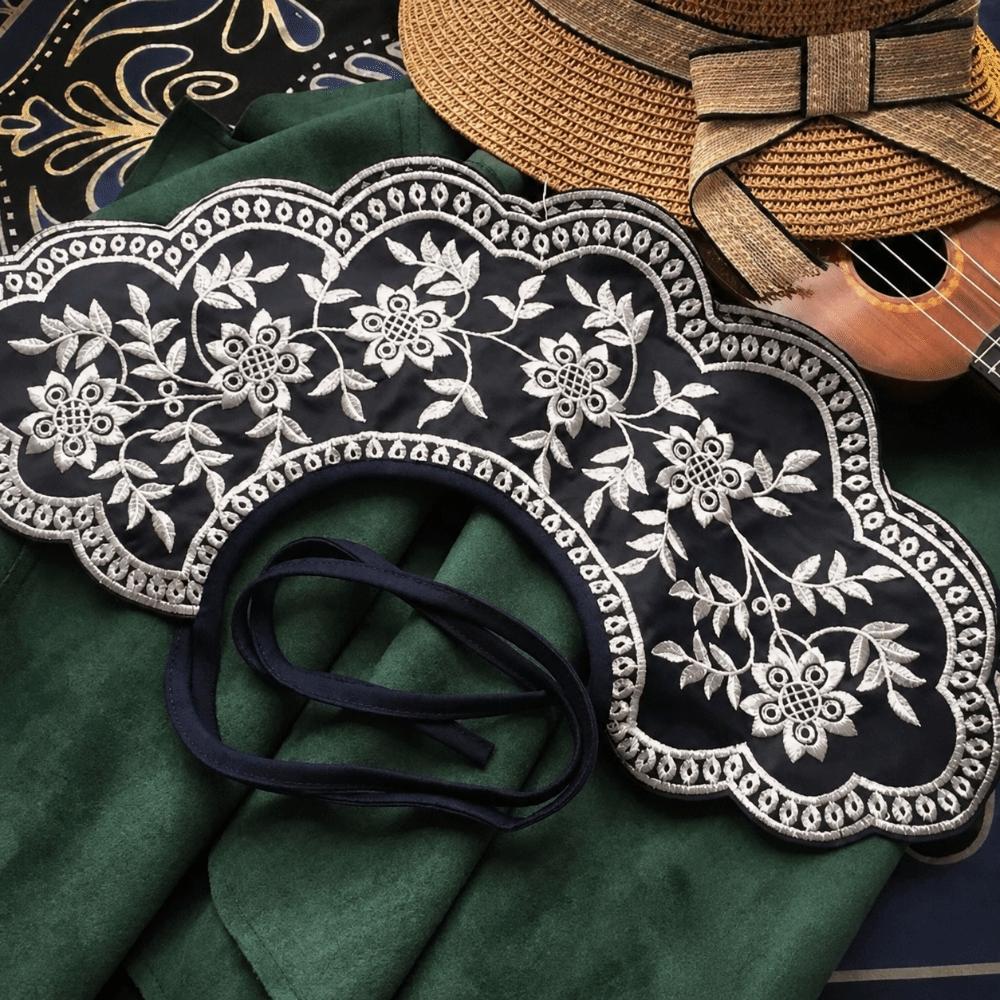 Lace Floral Fake Collar Black White Decoration Collar Fashion False Collar For Women Girls