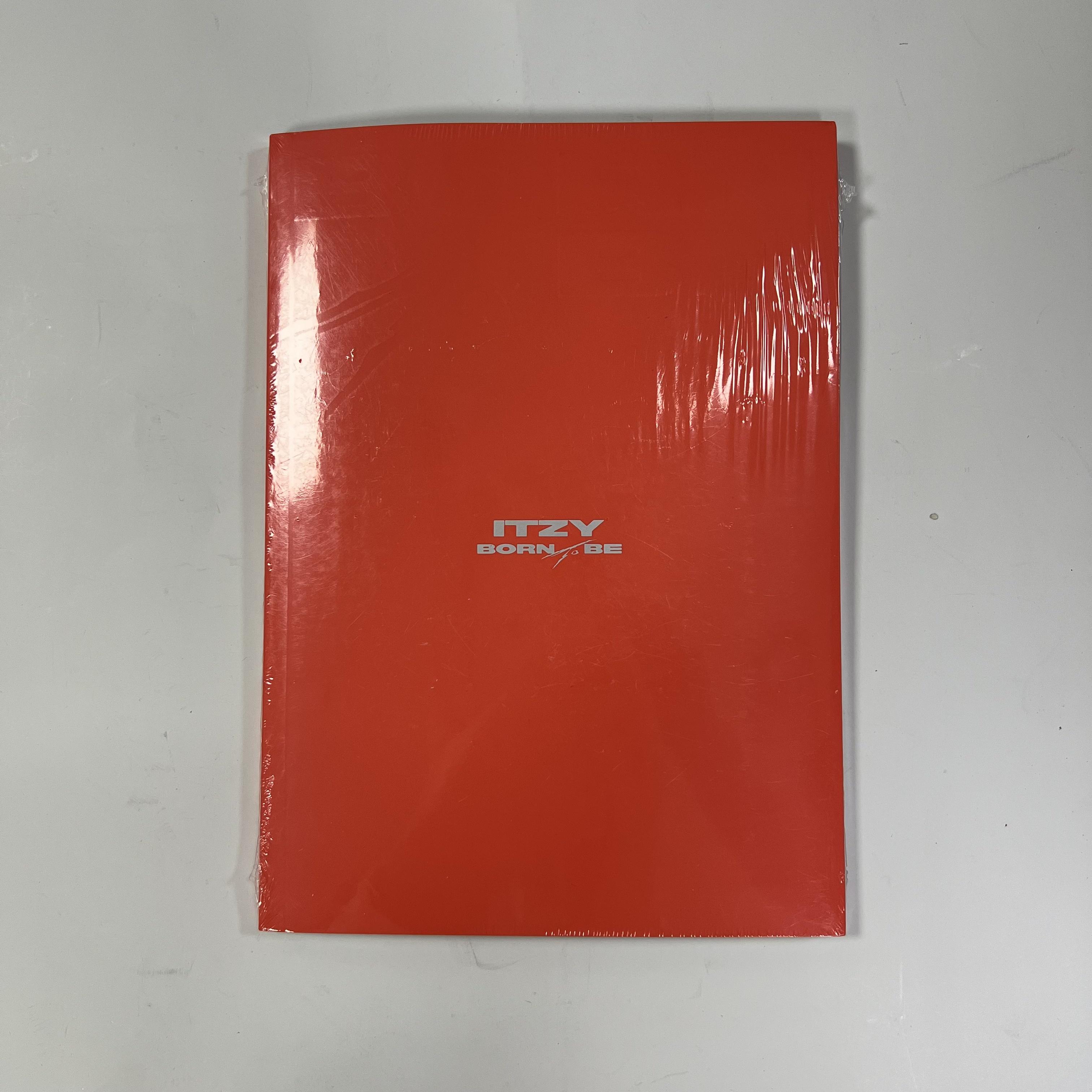 

ITZY - [РОЖДЕННЫЙ ДЛЯ БЫТЬ] СТАНДАРТ Red