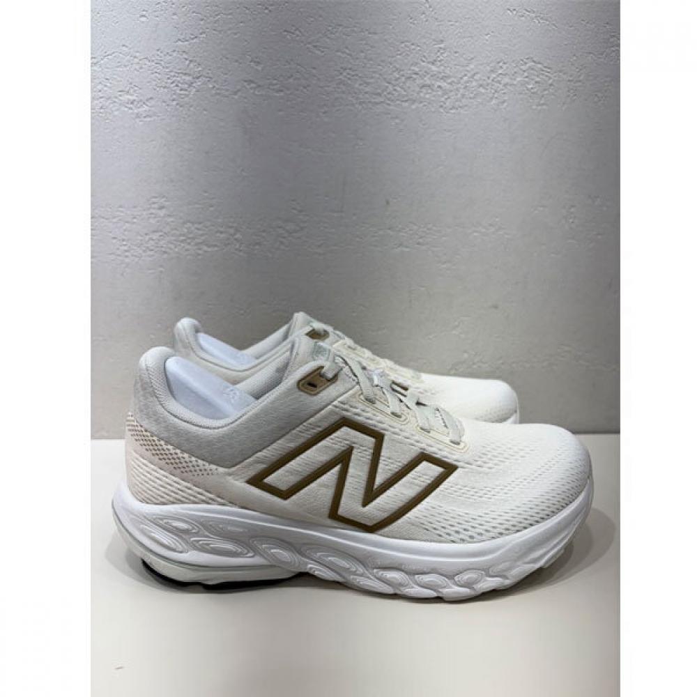 

New Balance Domestic Store Edition Fresh Foam X 860 V14 W86014m (36)LIGHT BEIGE/220