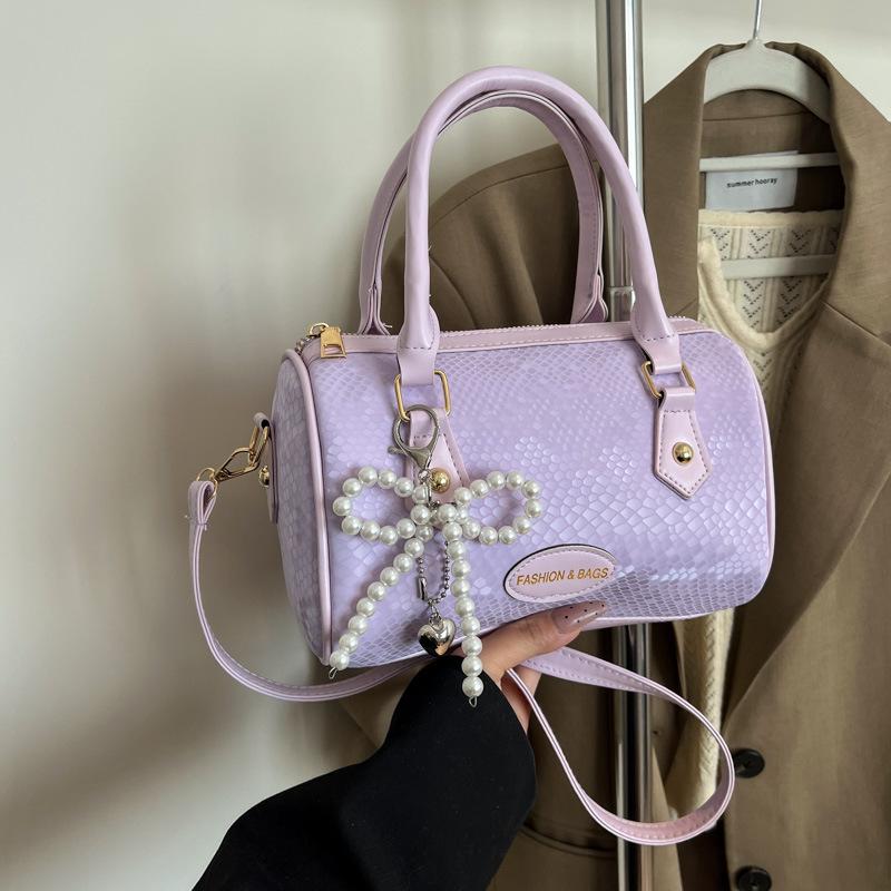 

Single-Shoulder Women s High-End Crossbody Bag Versatile Stylish Small Square Bag Suitable for Commute with Bow 21x12x13.5cm фіолетовий