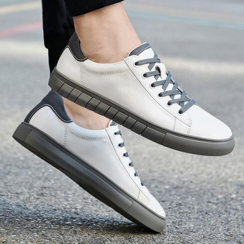 Fashion Male Footwear Genuine Leather Skate Shoes Stylish High Quality Men Sneakers Lace-Up Male Comfortable Flats Classic Running Shoes
