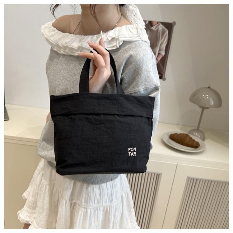 Fashion Portable Bucket Bag Casual Trendy Cute Niche Bag Women's New Personalized Shoulder Messenger Bag