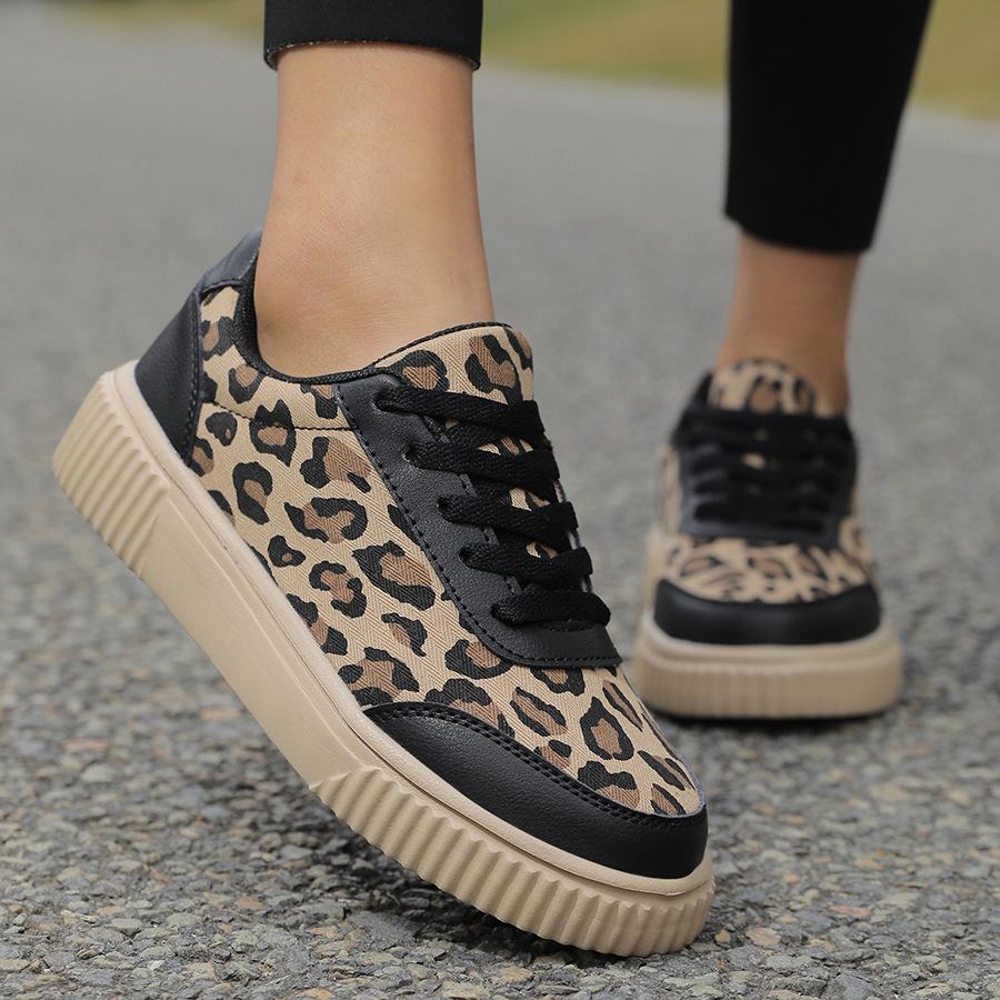 Women's Leopard Print Canvas Sneakers Platform Lace Up Casual Shoes Outdoor Vulcanized Running Trainers