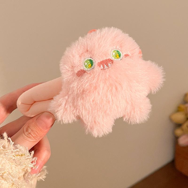 Cute Cartoon Plush Heart Hair Clip – Girly Side Bangs Bendy Accessory