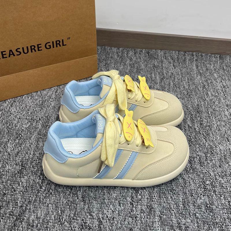 Nischen-Board-Schuhe Damen neue Frühling College vielseitig Kind Plateau Freizeit weiße Schuhe