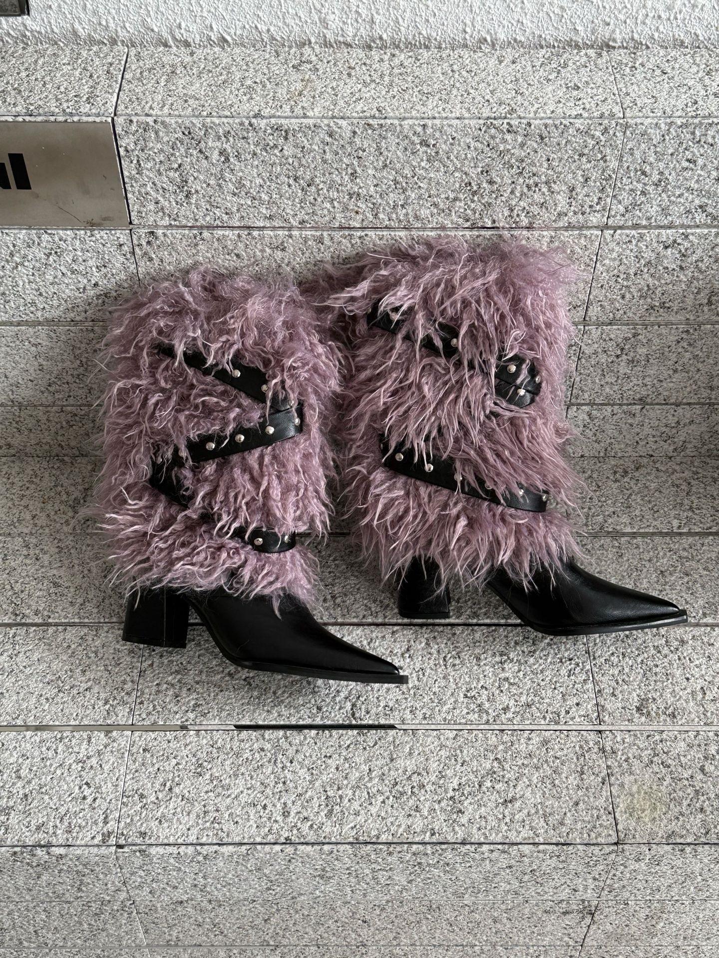 

2025 autumn and winter new catwalk Mao Mao medium boots sexy high heels pointed European and American versatile Spice Girls thick heel boots children 39