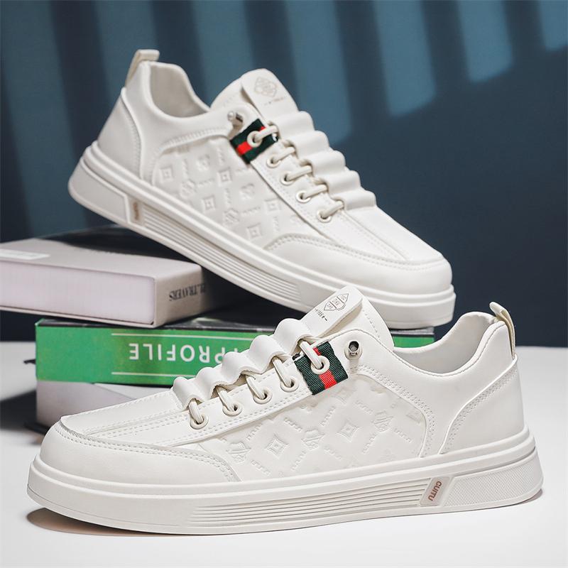 Herren Sneakers Designer Casual Leichtes Leder Geprägte Atmungsaktive Schuhe Weiche Vielseitige Skateboard Schuhe Zapatillas