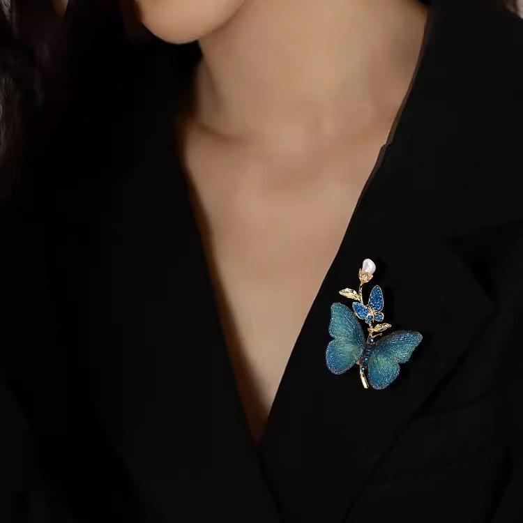 Luxury Brooch Women'S Exquisite Embroidery Butterfly Brooch Fashion Personality Pin Elegant Temperament Suit Accessories