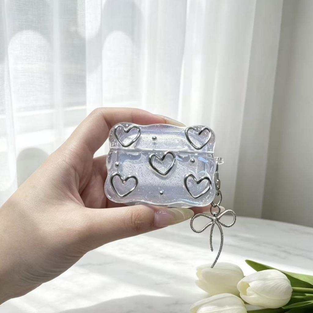 Compatible with Apple Bluetooth earphone covers, hollow heart adhesive spray AirPods 1 protective case, wave earphone case, Pro 1