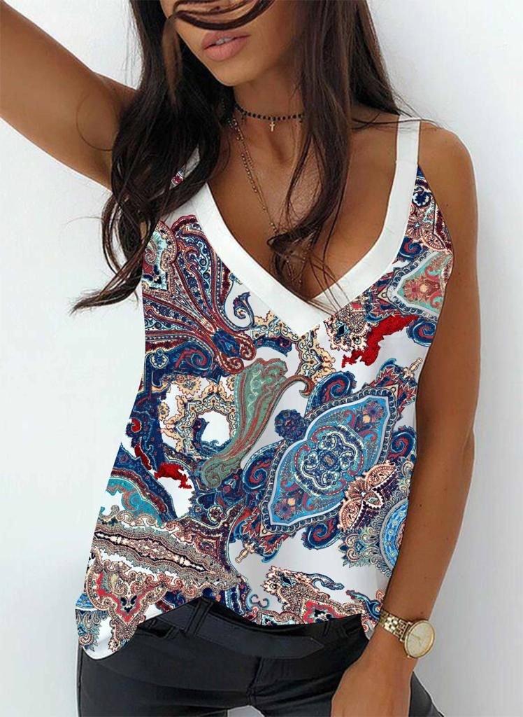 

Женская синяя микро-блузка на бретелях с текстовым принтом