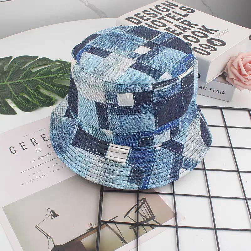 Nuovi Cappelli a Secchiello alla Moda con Graffiti Protezione Solare Stampa Lettere Moda Cappello da Pescatore Primavera/Estate Unisex Ombreggiatura Esterna Cappello da Pesca