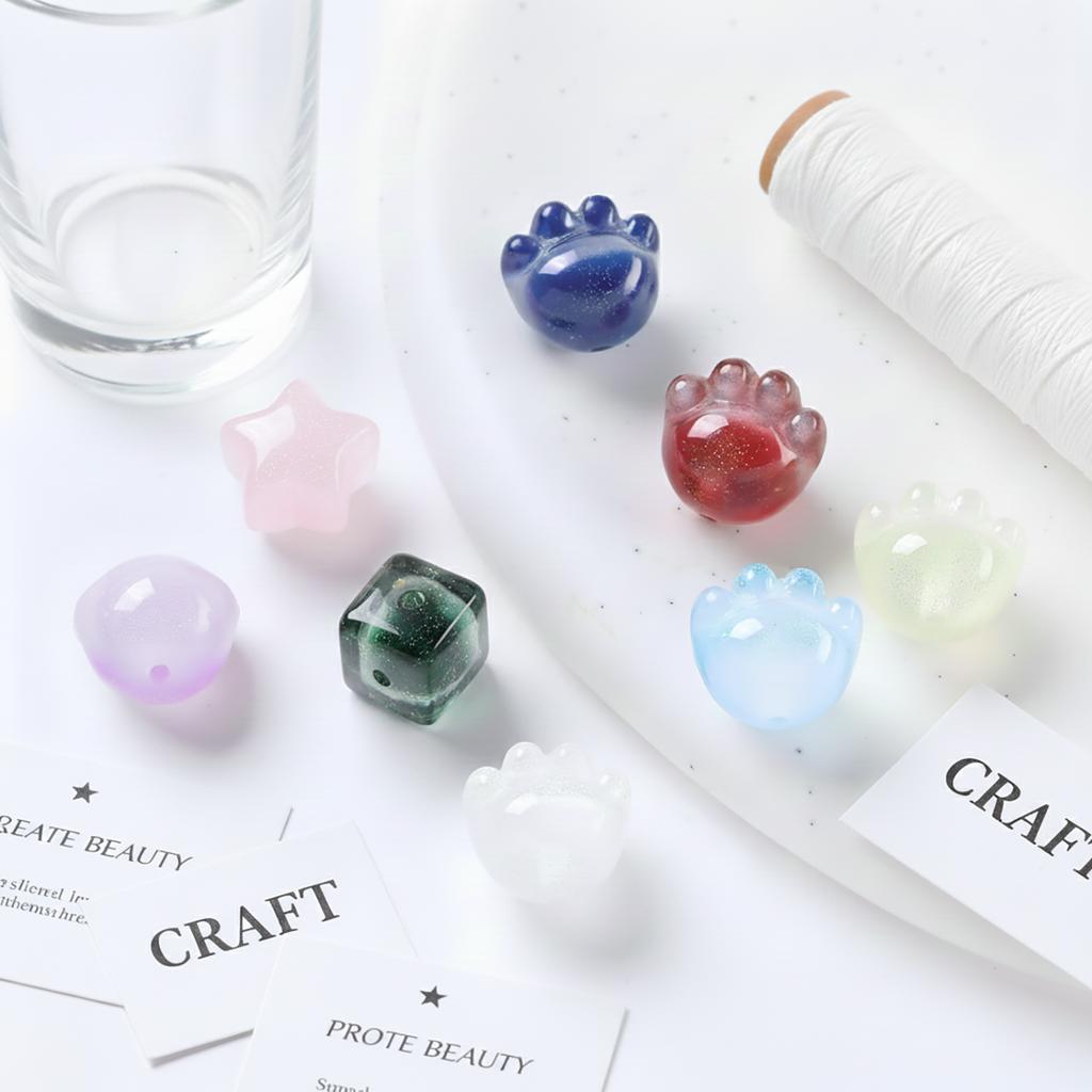 1Pcs Color Changing Cat Paw Resin Beads Luminous Animal Paw Loose Bead Pendant for DIY Bracelet Necklace Jewelry Accessories