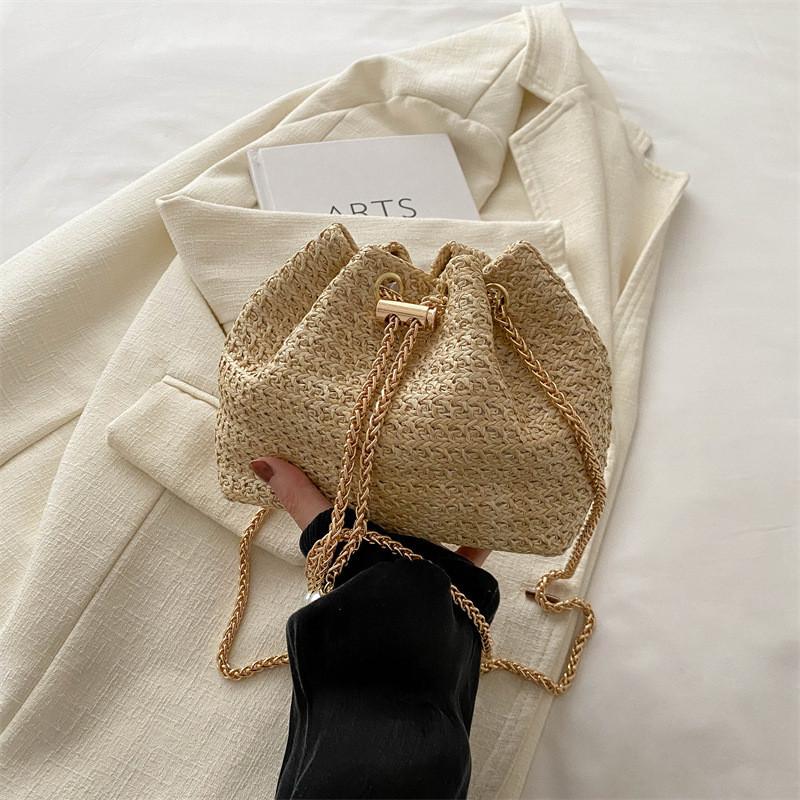 Fashionable 2024 Trendy Weave Korean Style Chic Bucket Bag For Women With Soft Texture